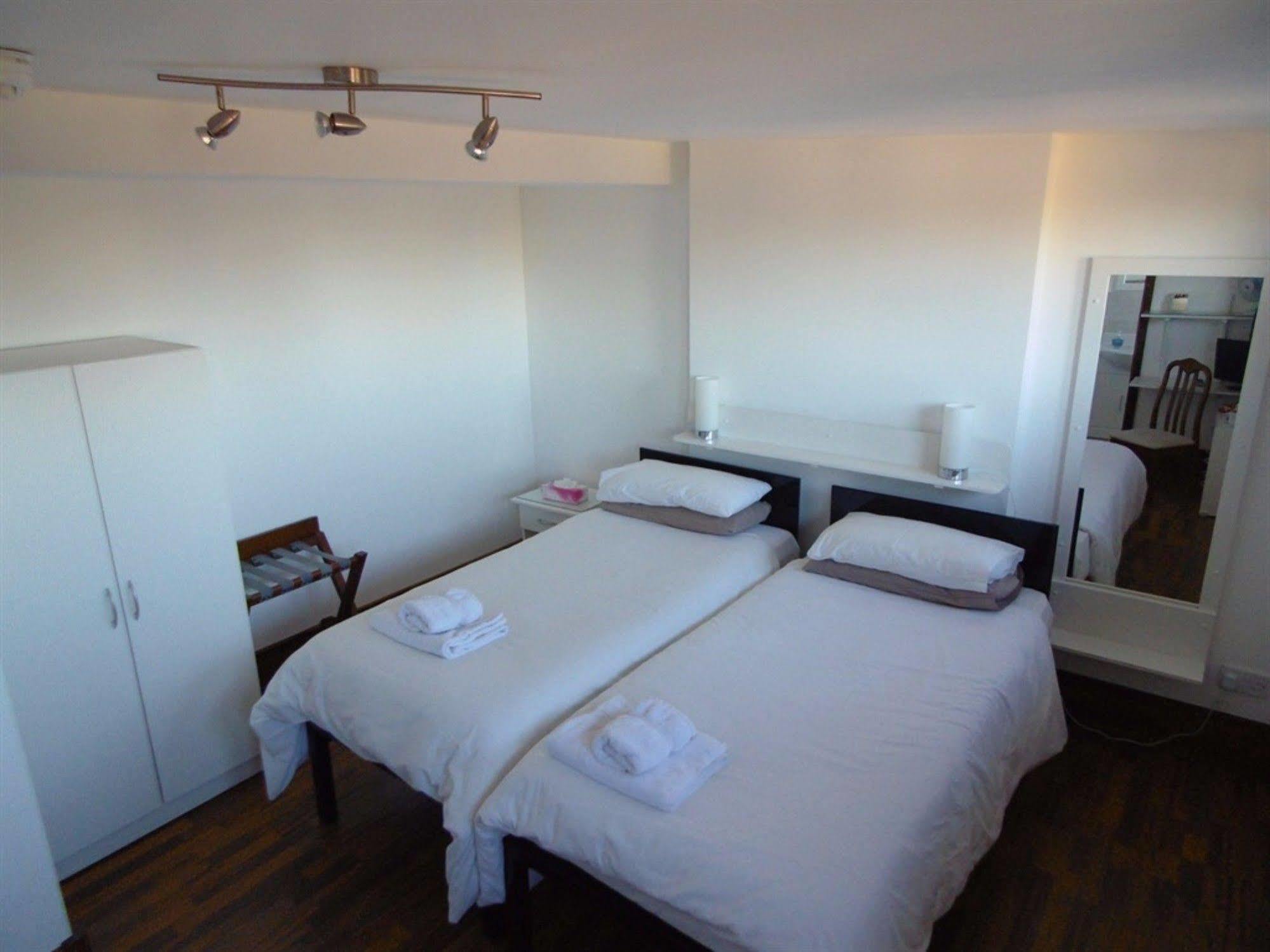 Bed & Breakfast Breeze